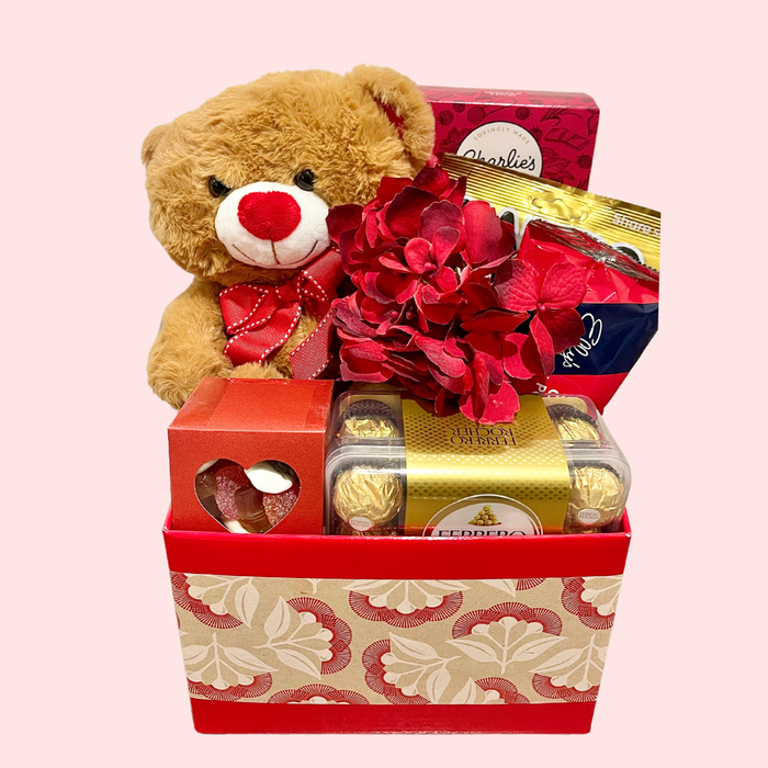 The Traditional Valentines Gift Box